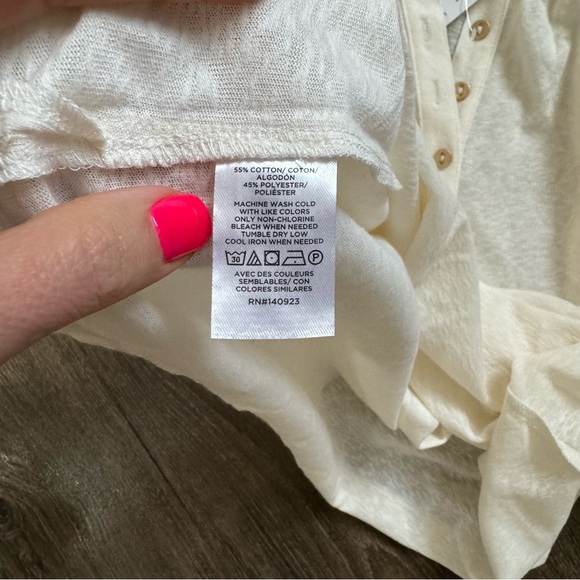 Women’s LOFT Cream Slub Knit Dolman Henley Top Size S NWT! - Picture 10 of 10